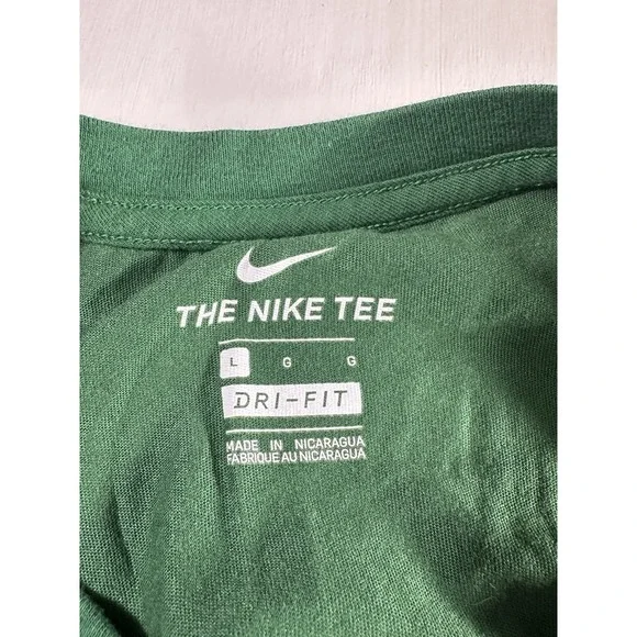 Nike Shirt Womens Adult Large Green Casual Spell Out Swoosh Pink Logo Athletic - Picture 5 of 6